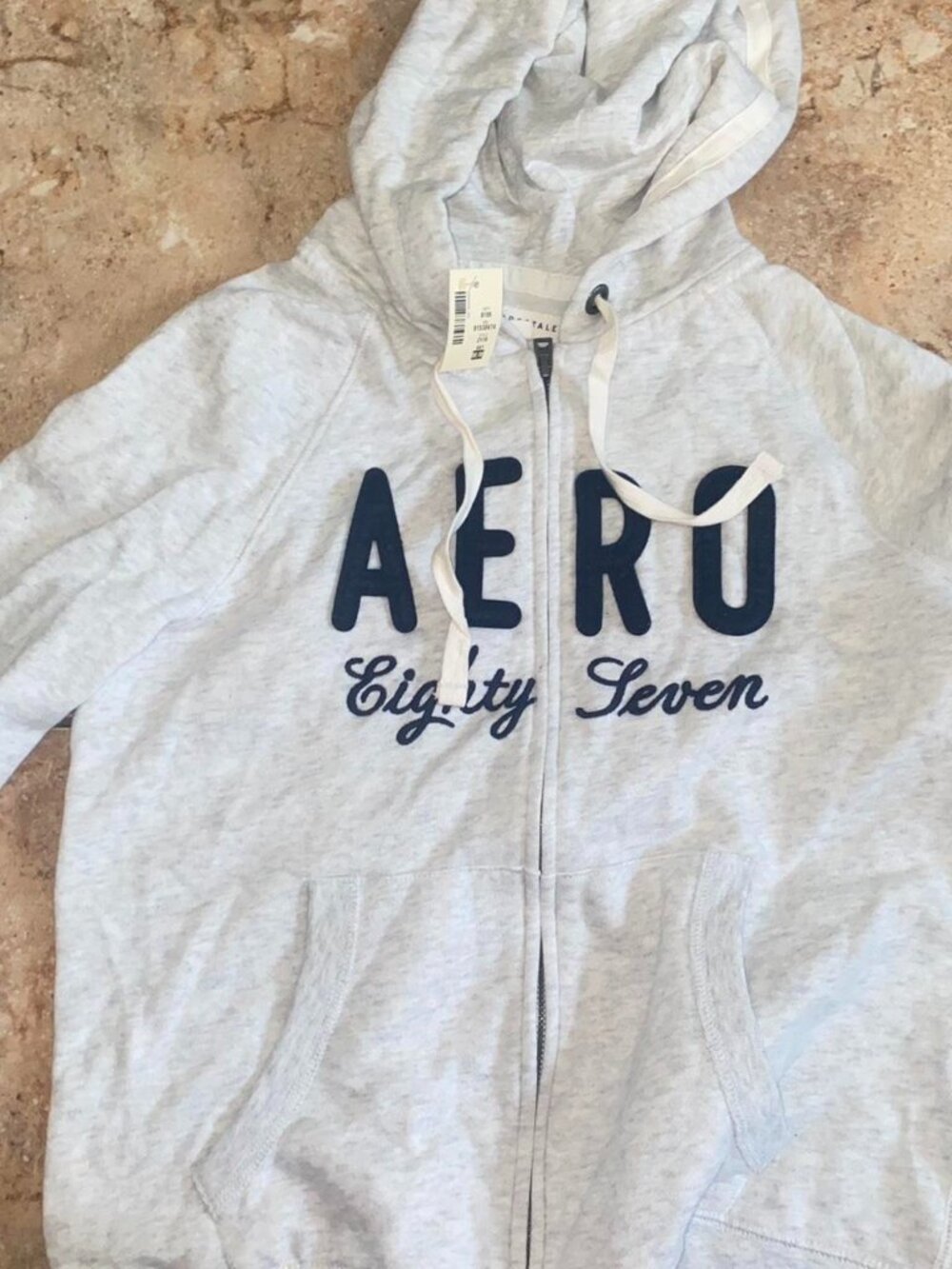Aeropostale grey zip up hoodie Size M #90s #zipup #hoodie